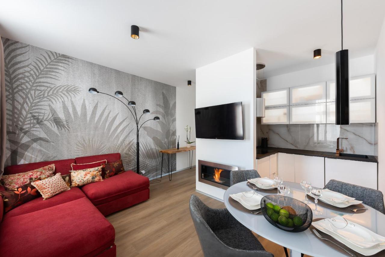 New Modern Apartment 5. Floor プラハ エクステリア 写真
